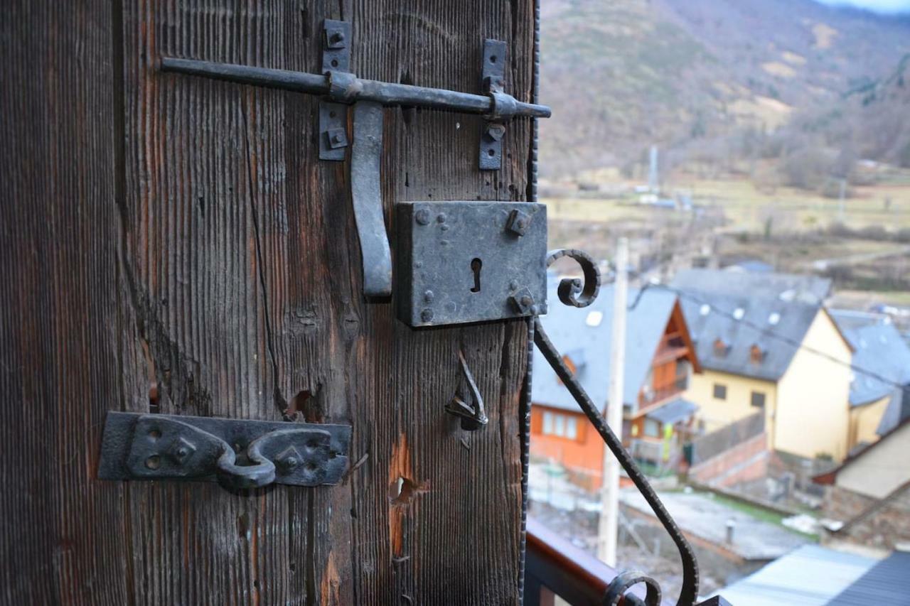 Laurit Vila Bossost Exterior foto