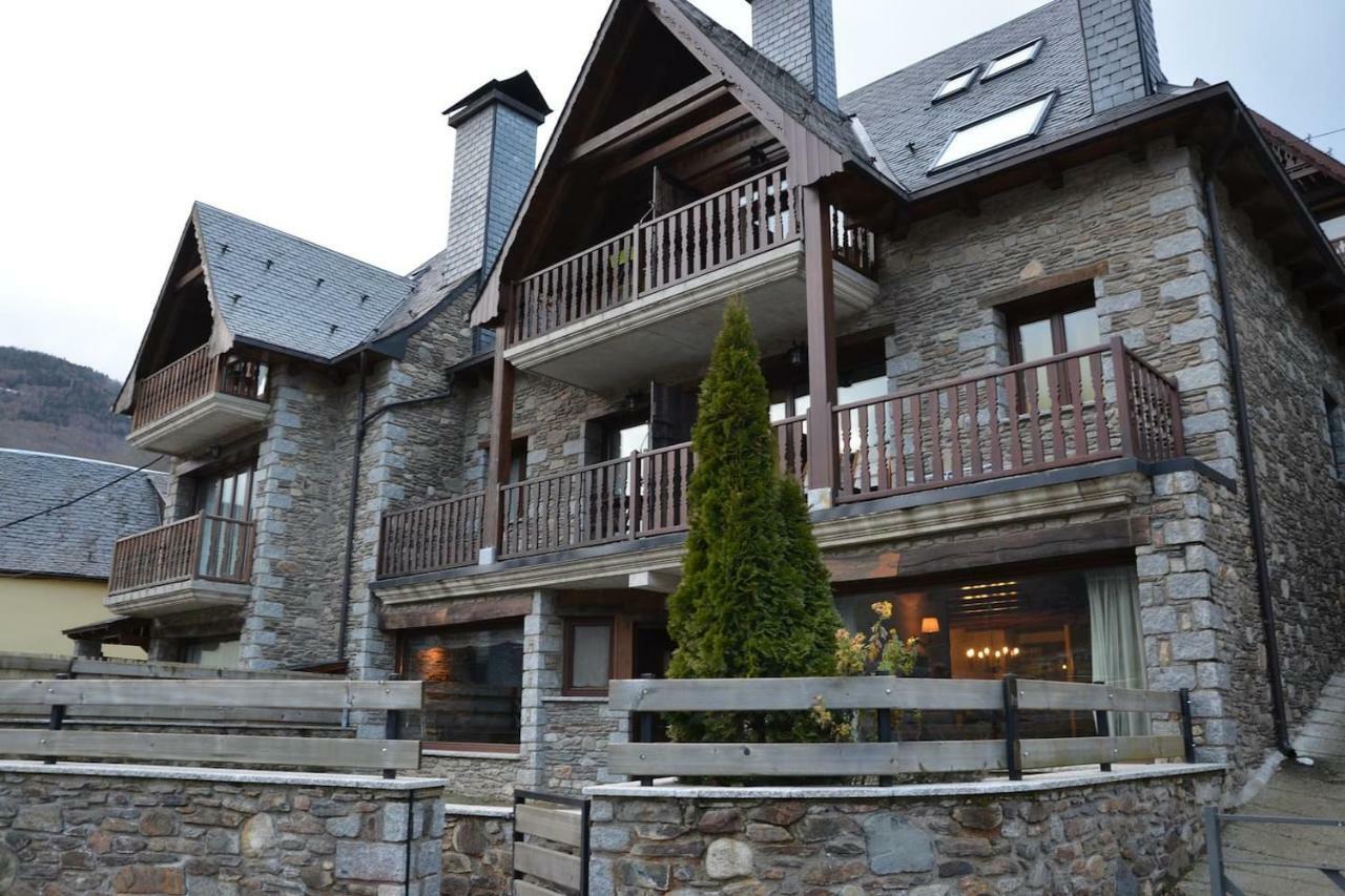 Laurit Vila Bossost Exterior foto